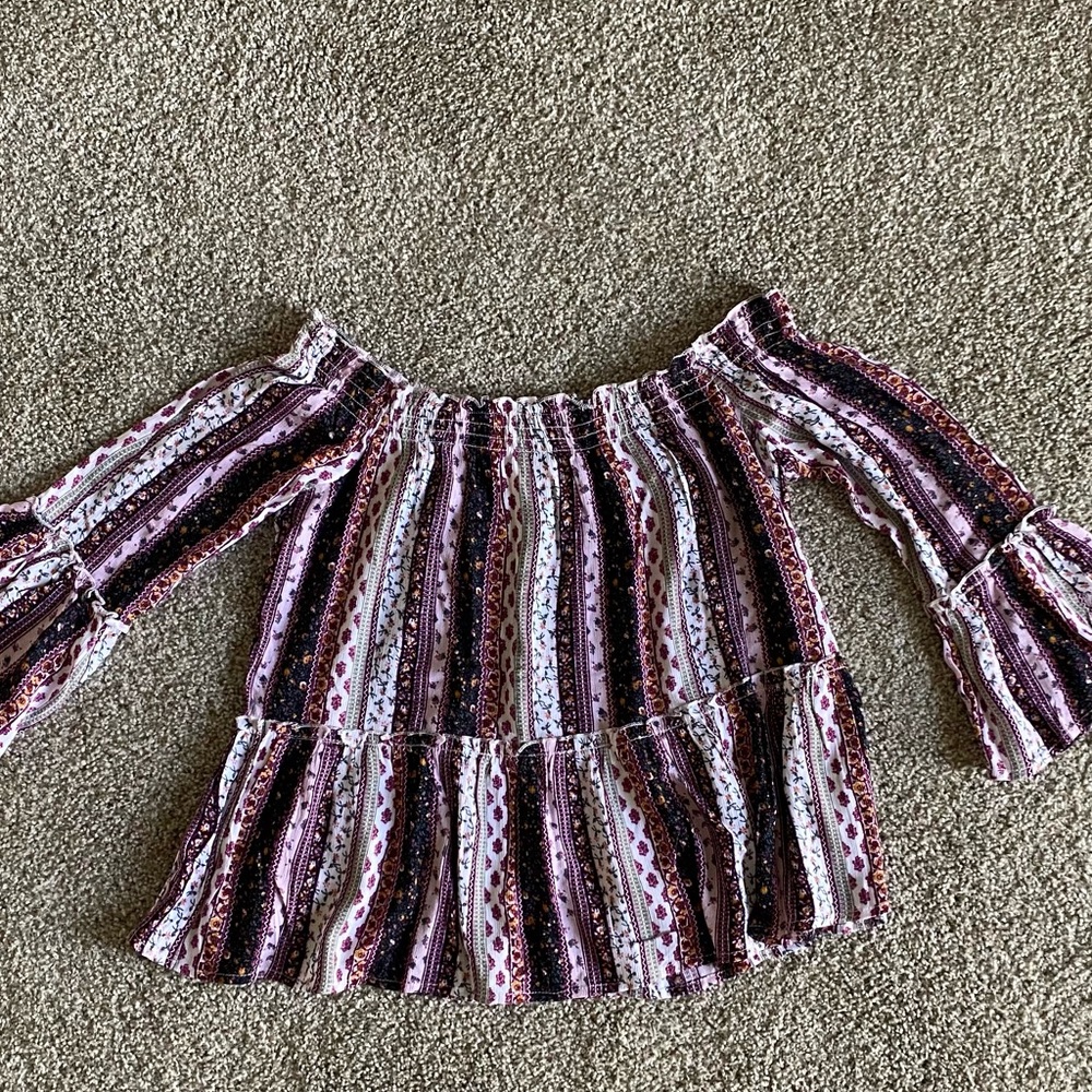 Off shoulder Top